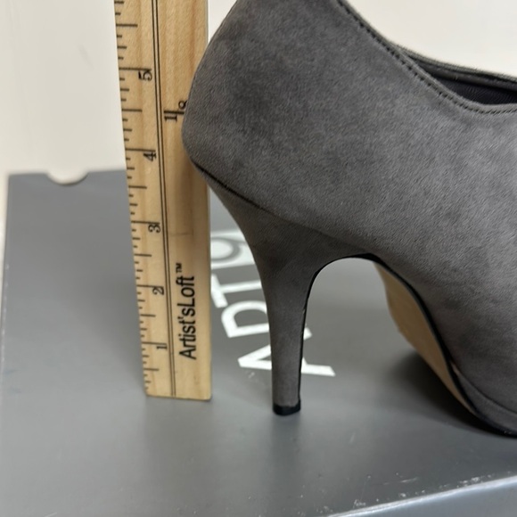 Apt. 9 Gray Suede Bootie Heels - Picture 9 of 9
